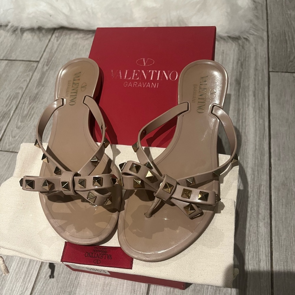 Valentino Rockstud bow sandals